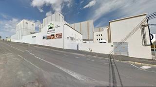 Capannone industriale in El Charco - Las Salinas. Venta naves en las salinas