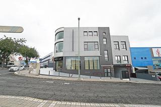 Lloguer Oficina a Calle eufemiano fuentes cabrera 34. Se alquila amplia oficina en p.i. miller bajo