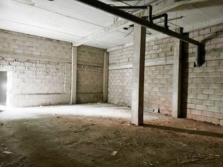 Local Comercial a Casco Urbano. Local comercial en el palmeral