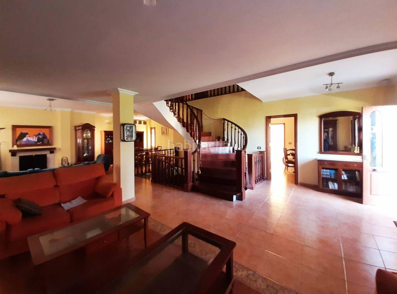 Foto 5310a600-9153-4286-a0ae-ce3e8413ac93. Chalet con riscaldamento parcheggio in Los Portales - Visvique Arucas
