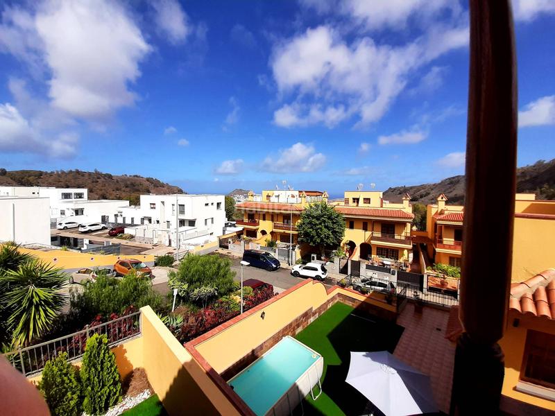 Foto bbd00ff1-d83d-48f1-9d20-c568f100d66c. Chalet con riscaldamento parcheggio in Los Portales - Visvique Arucas