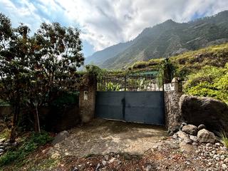 Masia  Camino polígono 27 parcela 46 chamoco. guimar (s.c. tene. Casa rural con terreno en la zona del barranco de badajoz