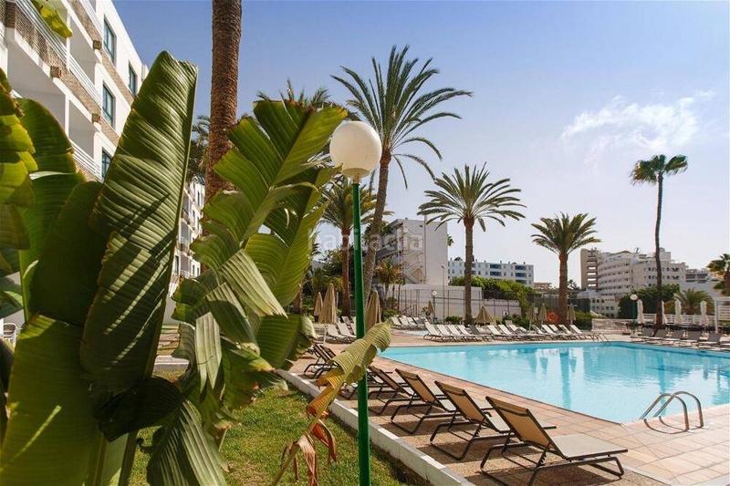 Foto 28bd30b3-7178-4896-8bcf-7b30f4bab22c. House with pool in Playa del Inglés San Bartolomé de Tirajana