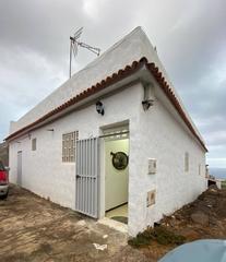 Masia a Calle st elena 2. Finca con vivienda