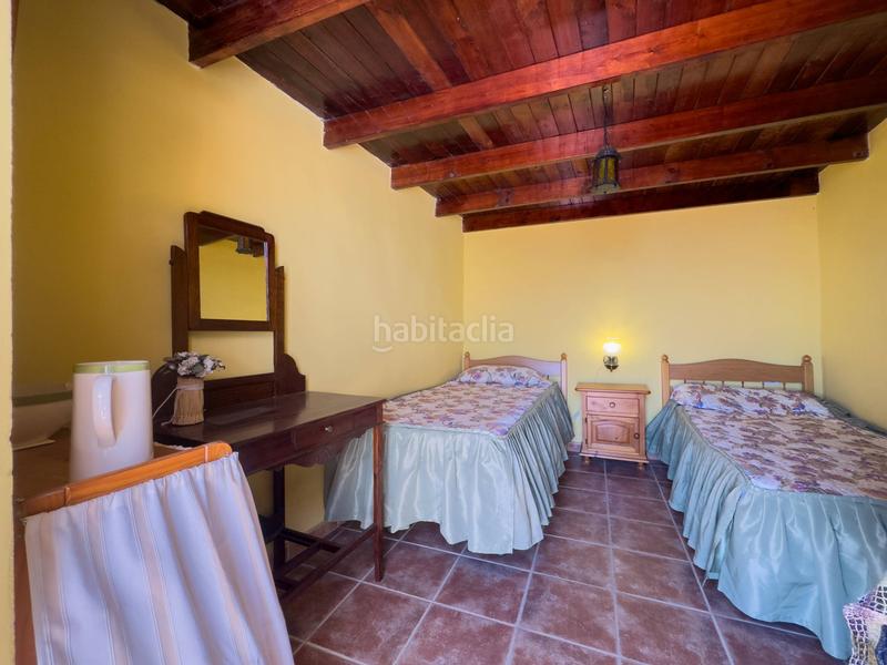 Foto 92bf2b35-1484-4daf-bda9-33023c0fcd92. Masía venta de casa y terreno calle morras vistas en Fasnia