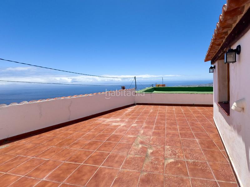 Foto b8963703-bbfe-42f2-be6d-0e23558486b6. Masía venta de casa y terreno calle morras vistas en Fasnia