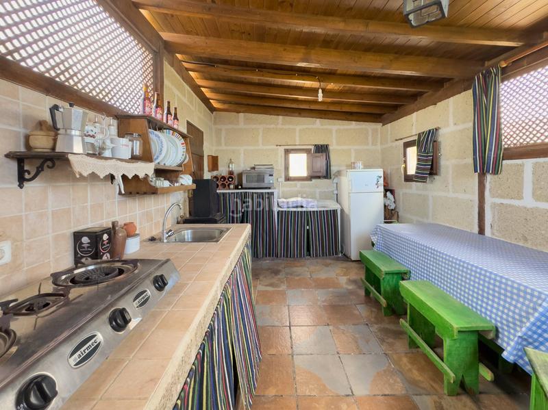 Foto d9cf1c4d-6108-466e-9638-955f5233b856. Masía venta de casa y terreno calle morras vistas en Fasnia