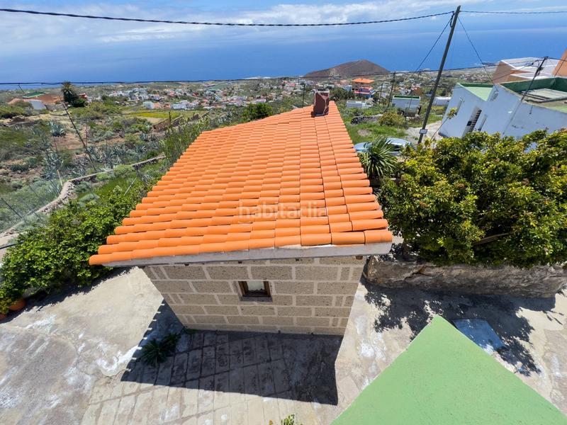 Foto df4e6479-2490-4003-ac79-87ad3dd8b88d. Masía venta de casa y terreno calle morras vistas en Fasnia