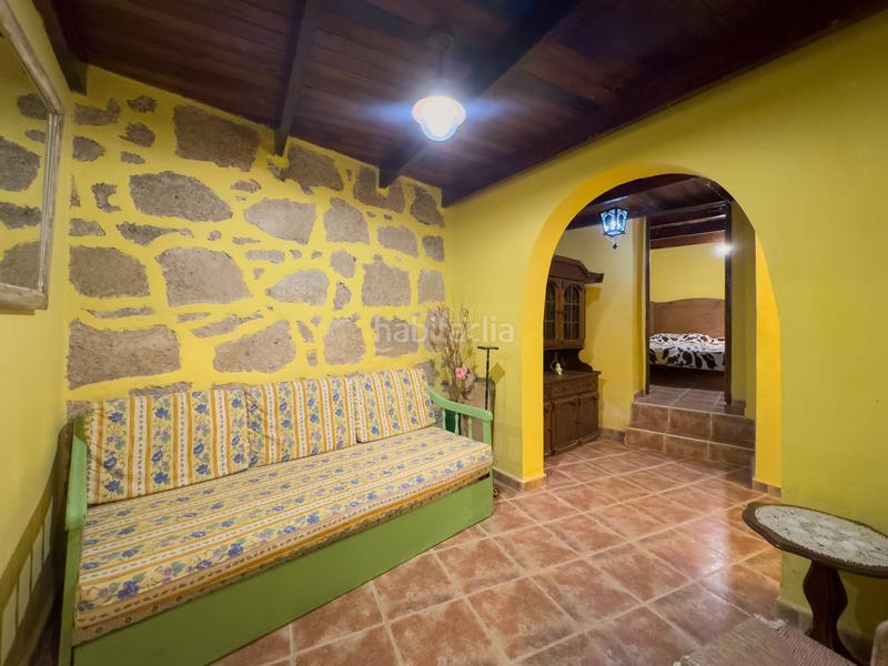 Foto f0de0f7b-7684-4edd-8f7a-504823aa472b. Masía venta de casa y terreno calle morras vistas en Fasnia