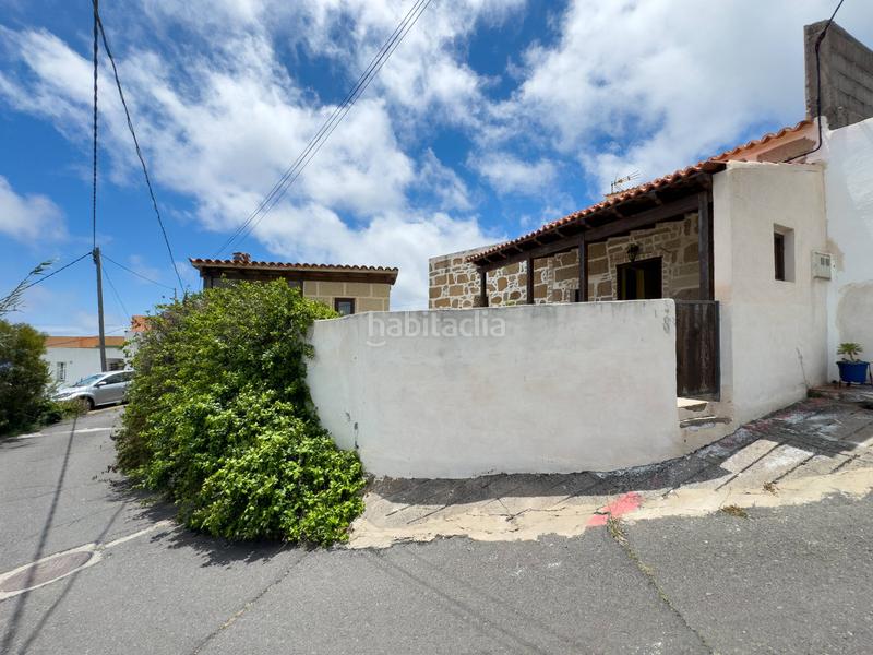 Foto f6b6b8eb-f7ae-4f28-a961-88dff5bfbc6e. Masía venta de casa y terreno calle morras vistas en Fasnia