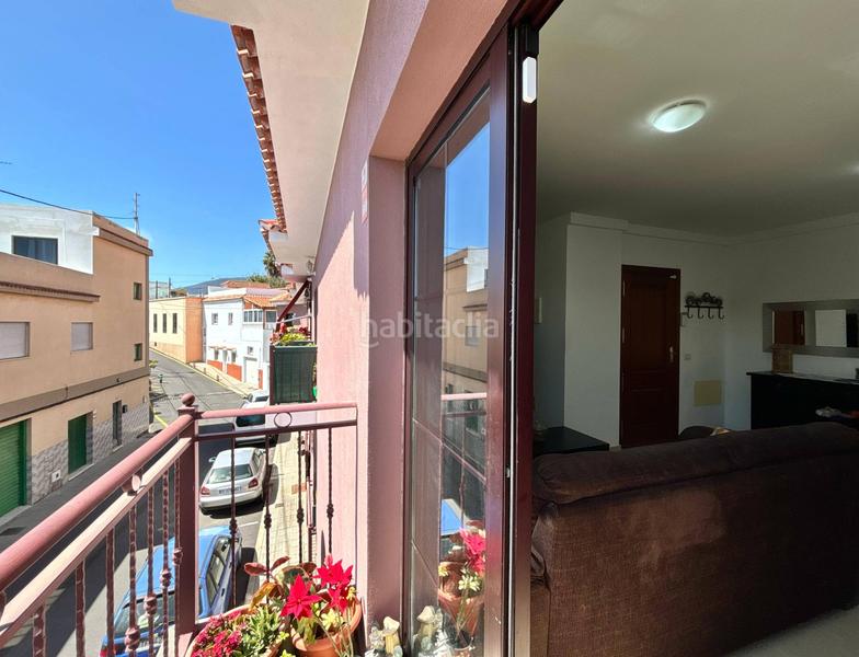 Foto b438e436-bcba-42ed-b3f4-be95c9702c3b. Pis a calle de juan pablo ii 39 a Arafo