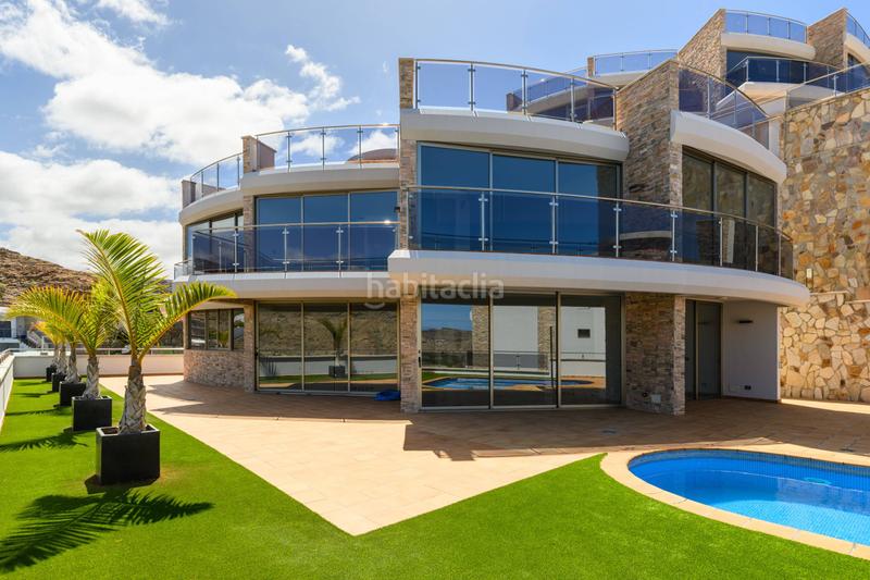 Foto 1e2663b9-101b-42ea-bce0-c8fe11d4c286. Chalet en avenida avenida lechugal 50 en venta villa de lujo en tauro en Mogán