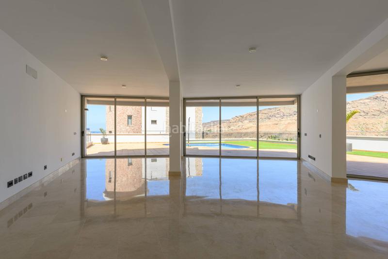 Foto 25ba840b-2d47-418e-b60b-2d91123fe2a3. Chalet en avenida avenida lechugal 50 en venta villa de lujo en tauro en Mogán
