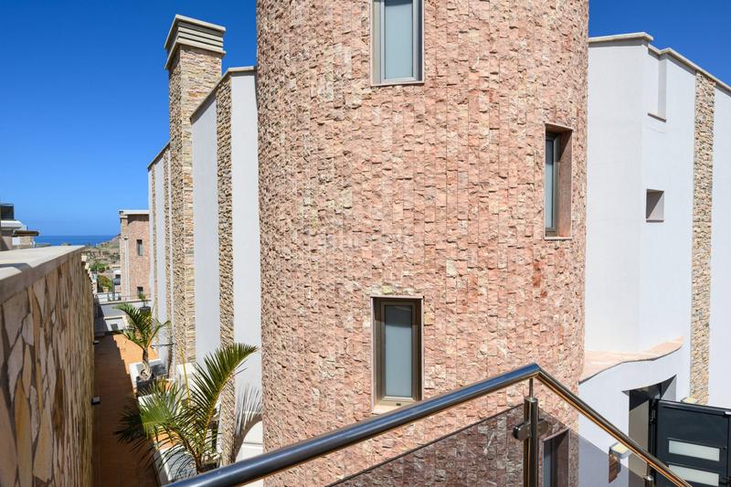 Foto 50a3ad6b-fcf6-4dcb-8d3d-e60cec912088. Chalet en avenida avenida lechugal 50 en venta villa de lujo en tauro en Mogán