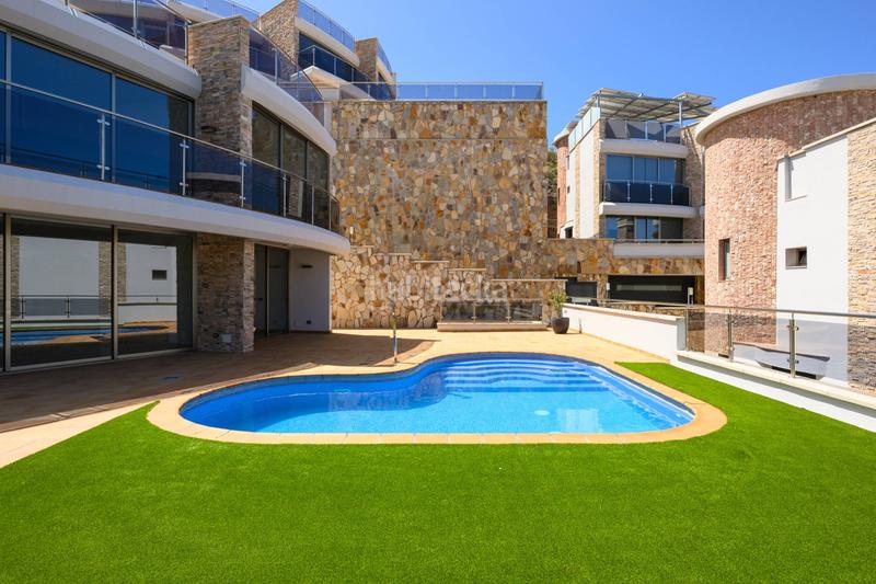 Foto b5782352-dedb-412e-9465-3d57919f2515. Chalet en avenida avenida lechugal 50 en venta villa de lujo en tauro en Mogán
