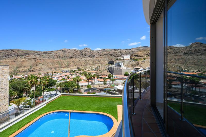 Foto f468df89-61cc-40da-924a-3768a8d2e089. Chalet en avenida avenida lechugal 50 en venta villa de lujo en tauro en Mogán