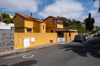 Maison à Calle tabaiba 20. Oportunidad única frente al picadero en el club de golf