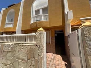 Maison  Calle calle alcalde josé santos gonzález. Unifamiliar en san fernando, san bartolome de tirajana