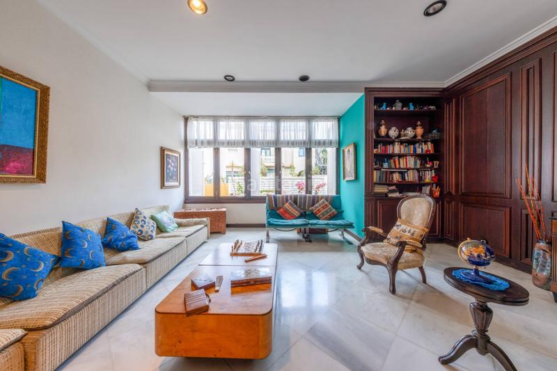 Foto 03b67924-af2a-439b-9a6a-9b9c1d8d56cf. Casa bifamiliare con parcheggio in Ciudad Jardín Palmas de Gran Canaria (Las)