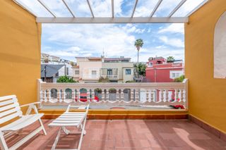 Casa aparellada  Calle mozart. Bonito chalet pareado en ciudad jardín