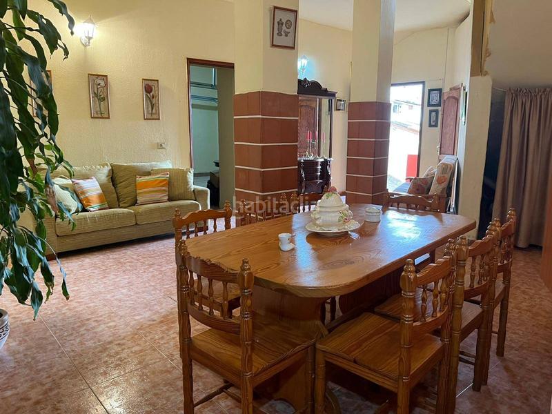 Foto 488cb985-c6f4-459e-ab9e-cab2e646182c. Planta baja amplísima planta baja de vivienda con garaje y terraza en Teror