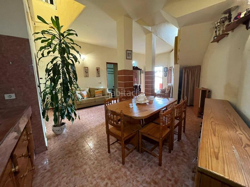 Foto d357e1f2-1a23-445a-bcb1-e8465839b98d. Planta baja amplísima planta baja de vivienda con garaje y terraza en Teror