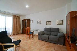 Appartement à Calle veintinueve de abril 92. Se vende céntrico piso a un paso de las canteras