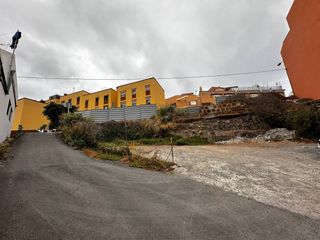 Residential Plot in Firgas. Vendo suelo urbano