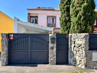Maison jumelée à Calle calle camino real 313b. Amplio y coqueto adosado de 2 plantas en medio de la naturaleza