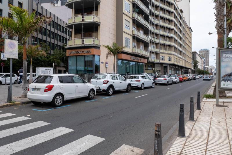 Foto 0b99f8a4-0af0-4874-ab0c-b0b655fd6cc7. Appartamento in calle leon y castillo 320 in Santa Catalina - Canteras Palmas de Gran Canaria (Las)