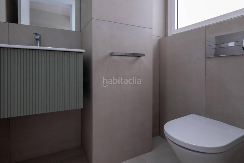 Foto 0bfef05e-fb0d-444f-9b4f-212cc6303ad0. Appartamento in calle leon y castillo 320 in Santa Catalina - Canteras Palmas de Gran Canaria (Las)