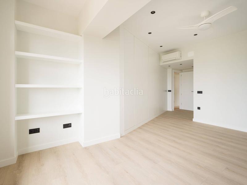 Foto 38a82cbd-9e1a-4381-916f-901926cc4734. Appartamento in calle leon y castillo 320 in Santa Catalina - Canteras Palmas de Gran Canaria (Las)