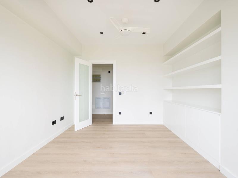 Foto 82f9c5c4-8d69-42c8-b515-8b9b1de6a872. Appartamento in calle leon y castillo 320 in Santa Catalina - Canteras Palmas de Gran Canaria (Las)