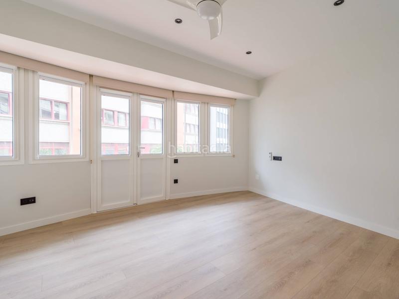 Foto c9a02ea5-eeee-4cb9-b866-9b6b6ee30494. Appartamento in calle leon y castillo 320 in Santa Catalina - Canteras Palmas de Gran Canaria (Las)