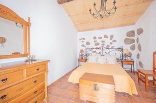 Masia  Polígono 11 paraje 129 estanco. Vivienda rustica con vistas incluye cuevas y solar