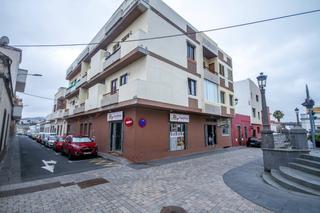 Pis  Calle s isidro. Piso en venta en cardones