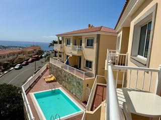 Apartament  Calle teguisa. Precioso apartamento con vistas al mar en loma dos