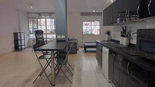 Lloguer Pis  Calle luis doreste silva. Alquiler de vivienda diáfana con patio privativo en c luis dores