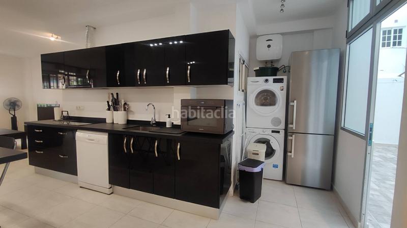 Foto 81d64d9a-dbff-4323-a959-879bfdf3d959. Alquiler piso alquiler de vivienda diáfana con patio privativo en c luis doreste silva, las palmas de gran canaria! en Palmas de Gran Canaria (Las)