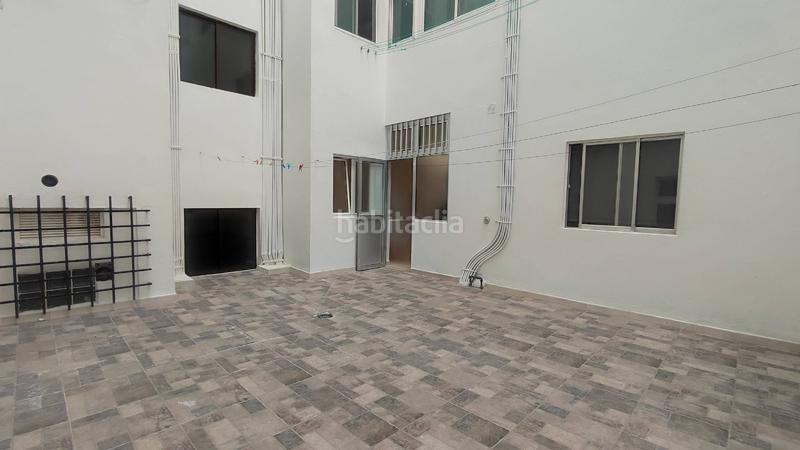 Foto b320e265-9f90-4e21-8a64-8d8ad70ae7d5. Alquiler piso alquiler de vivienda diáfana con patio privativo en c luis doreste silva, las palmas de gran canaria! en Palmas de Gran Canaria (Las)