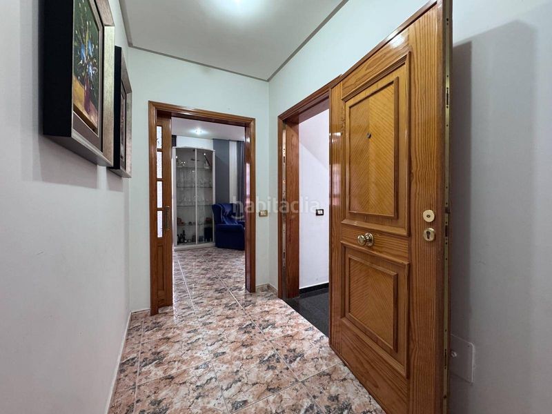 Foto b9884490-8552-49ce-a533-01cd39d3140e. Casa adossada a San Gregorio Telde