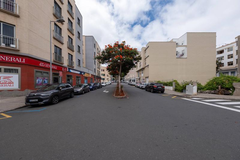 Foto 1d060152-2fe7-481f-8884-b24698cb12d3. Apartament a calle agustín millares carlo 2 a Arucas casco Arucas