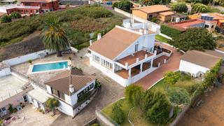 Xalet  Calle calle peñafiel, 3. Chalet exclusivo en la esperanza  el rosario con vistas al mar