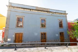 Haus in Camino viejo la calzada 5. Casa terrera lista para vivir con residencia de estudiantes rent