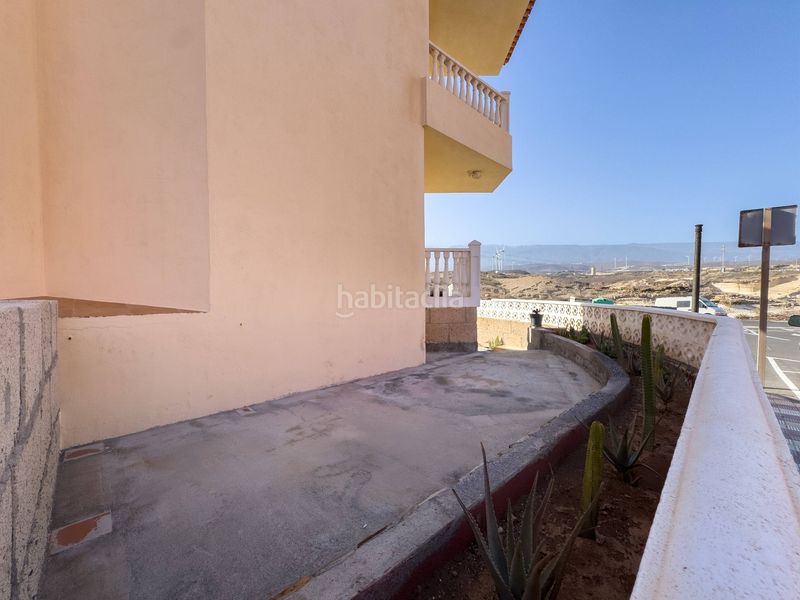 Foto 1ed1d932-e9c9-4f4e-b656-70dafd24d027. Casa adossada amb aparcament a Arico
