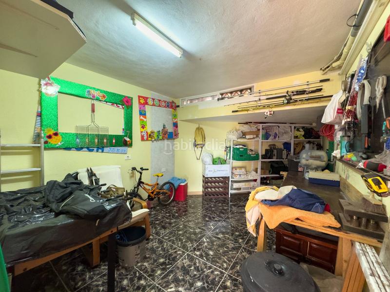 Foto 8a38ee96-8a9e-451b-a7bd-4dc645b2f707. Casa adossada amb aparcament a Arico