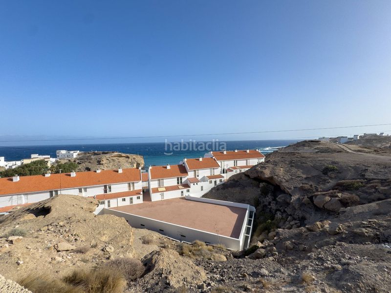 Foto 8fe0d20b-c881-4056-ac3f-7b4d163736f9. Casa adossada amb aparcament a Arico