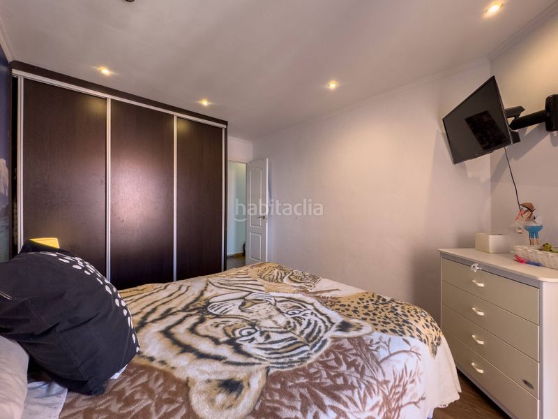 Foto c57acddf-7564-4b3e-b726-e74569c231d0. Casa adossada amb aparcament a Arico