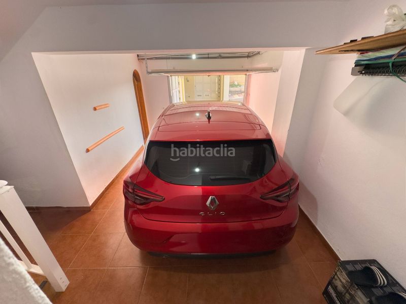 Foto cf712bf8-a898-4b3e-9473-496954e48c80. Casa adossada amb aparcament a Arico
