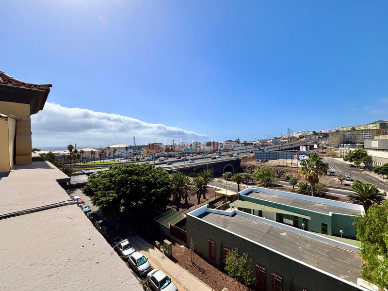 Foto 9f74a6a2-560a-4b80-8cd3-b7136aa28a05. Appartement dans calle muñoz seca 6 dans Los Gladiolos Santa Cruz de Tenerife